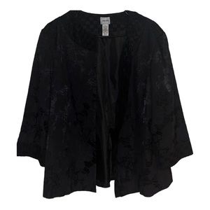 Chico’s Black Floral Blazer Juniors 3 Beautiful Casual Working Fall/ Winter